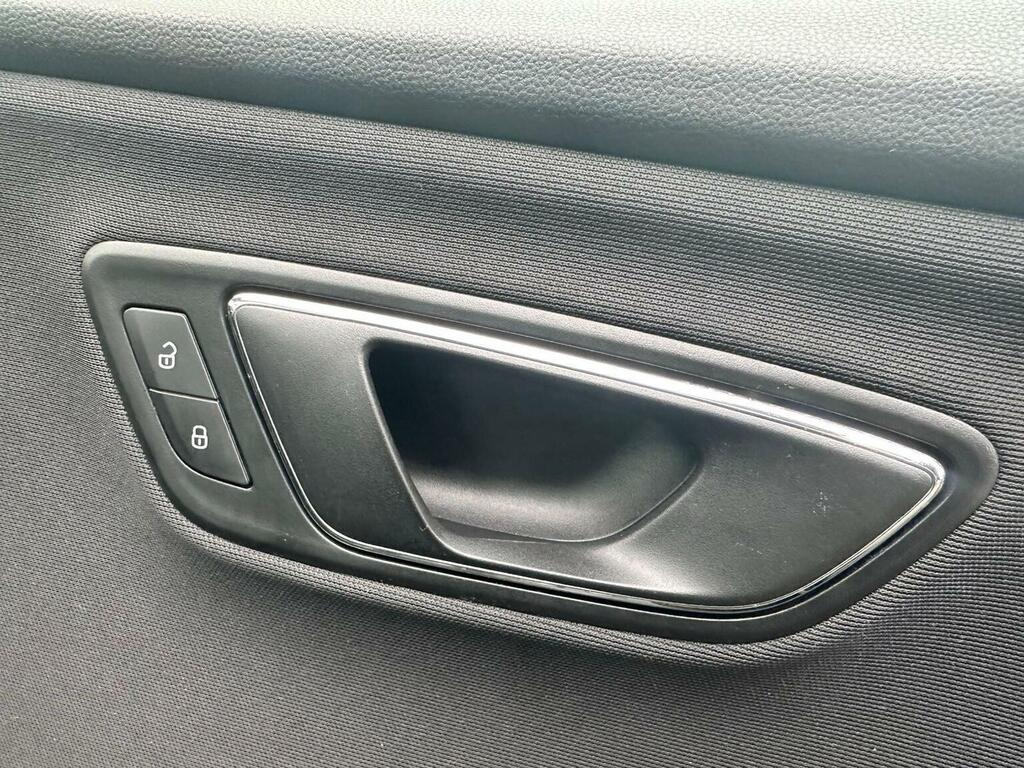 Seat Leon New 1.4 Tsi Fr Black Technology Hb 5-Door  #17