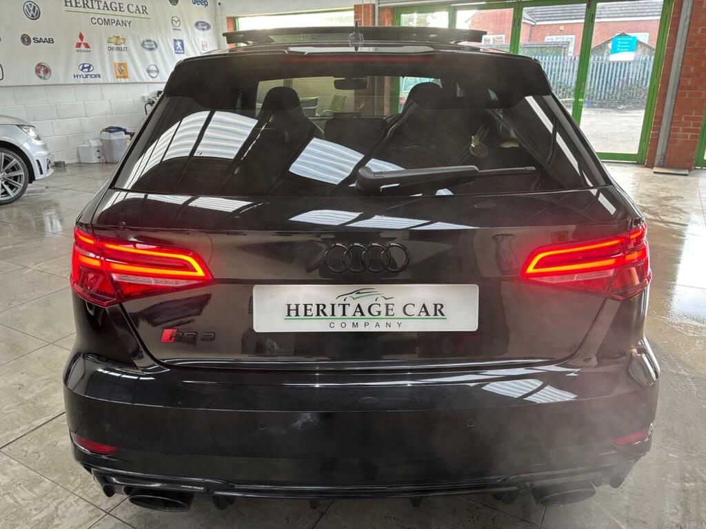 Audi RS3 Hatchback 2.5 Tfsi Audi Sport Edition Sportback S VN20JXD Black #4