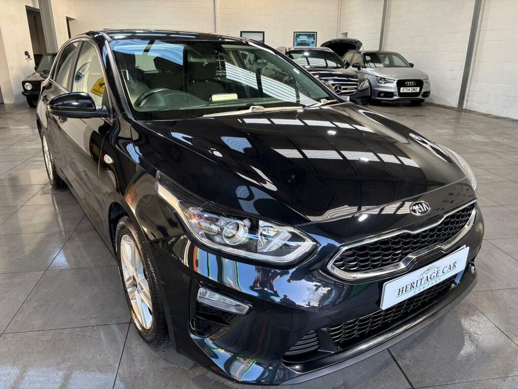Kia Ceed Hatchback 1.6 Crdi Eco 2 Euro 6 Ss 201968 Black #2