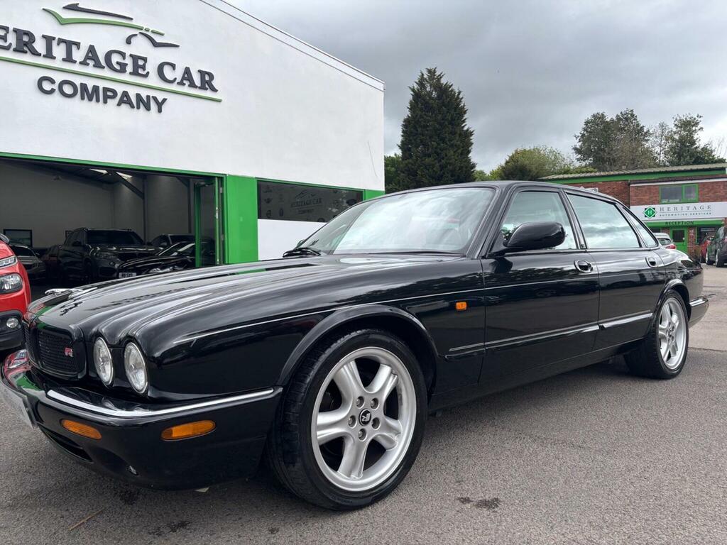 Jaguar XJR Saloon 4.0 V8 1998R Black