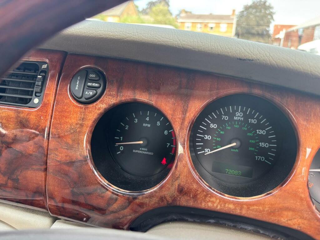 Jaguar XKR 4.2 Xkr Convertible 400 Bhp Green #27