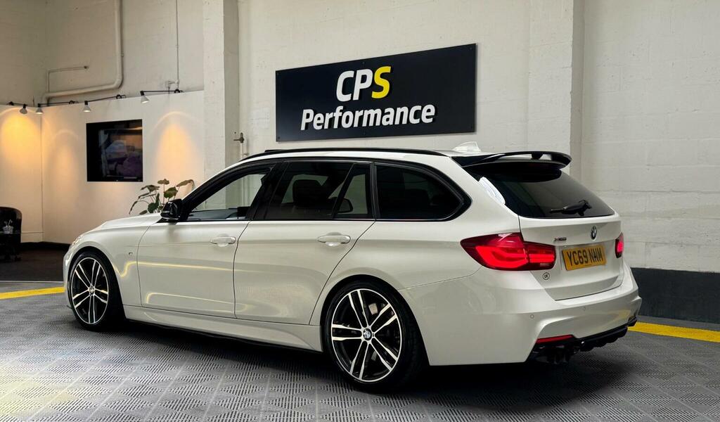 BMW 3 Series 2.0 320D M Sport Shadow Edition Touring Xdriv YC69NNM White #4