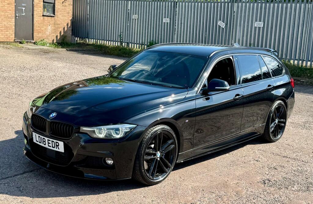 BMW 3 Series 3.0 340I M Sport Shadow Edition Touring Euro Black #3