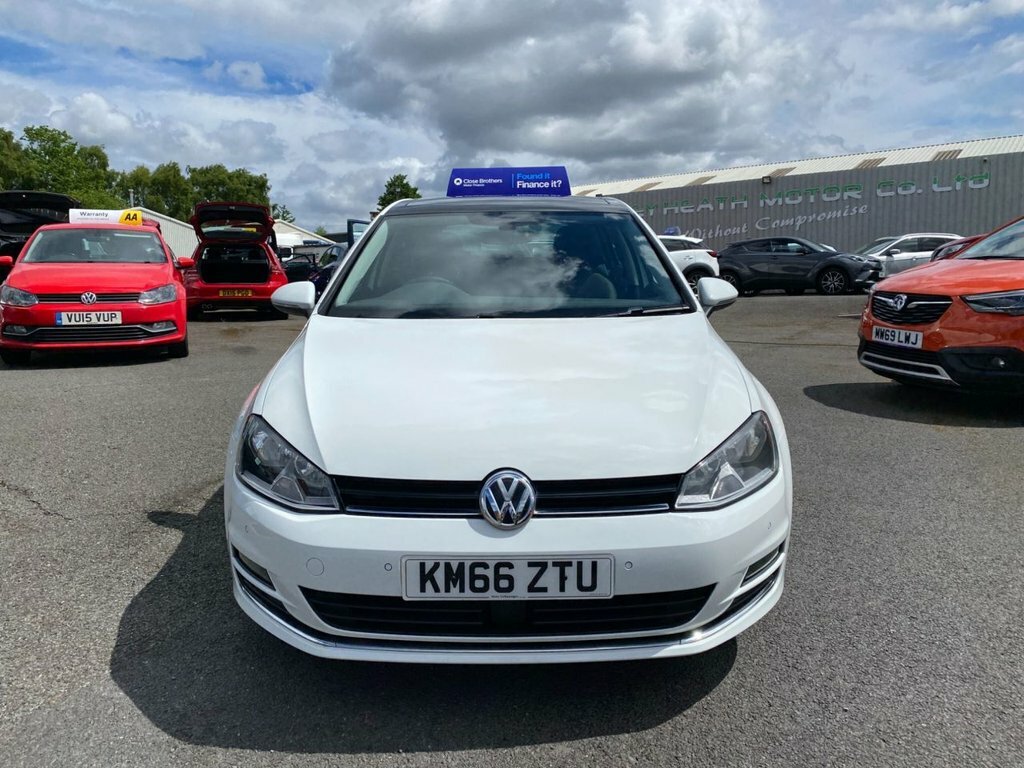 Volkswagen Golf 2L Gt Edition KM66ZTU White #2