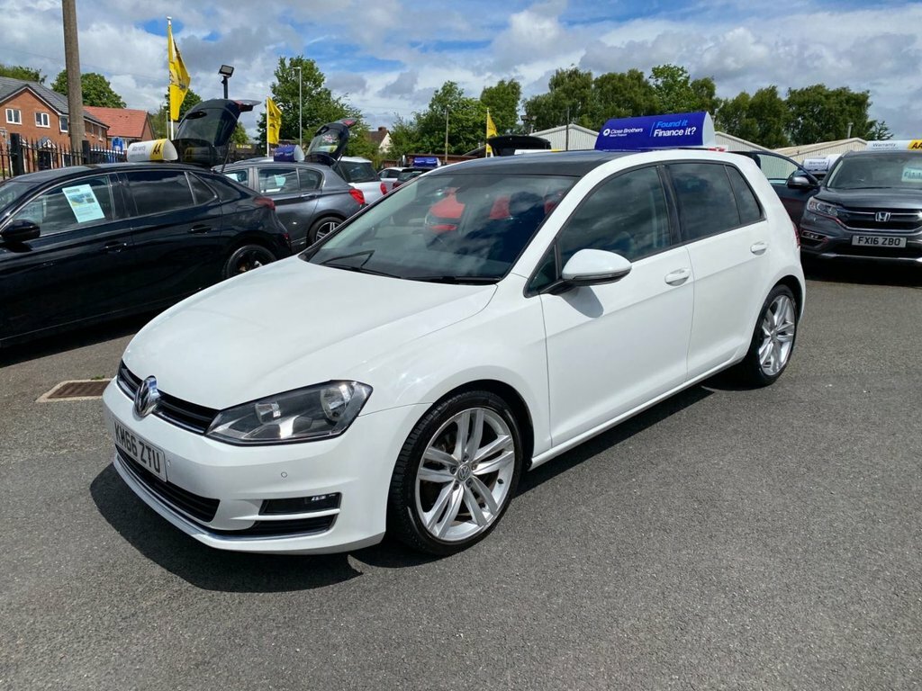Volkswagen Golf 2L Gt Edition KM66ZTU White #3
