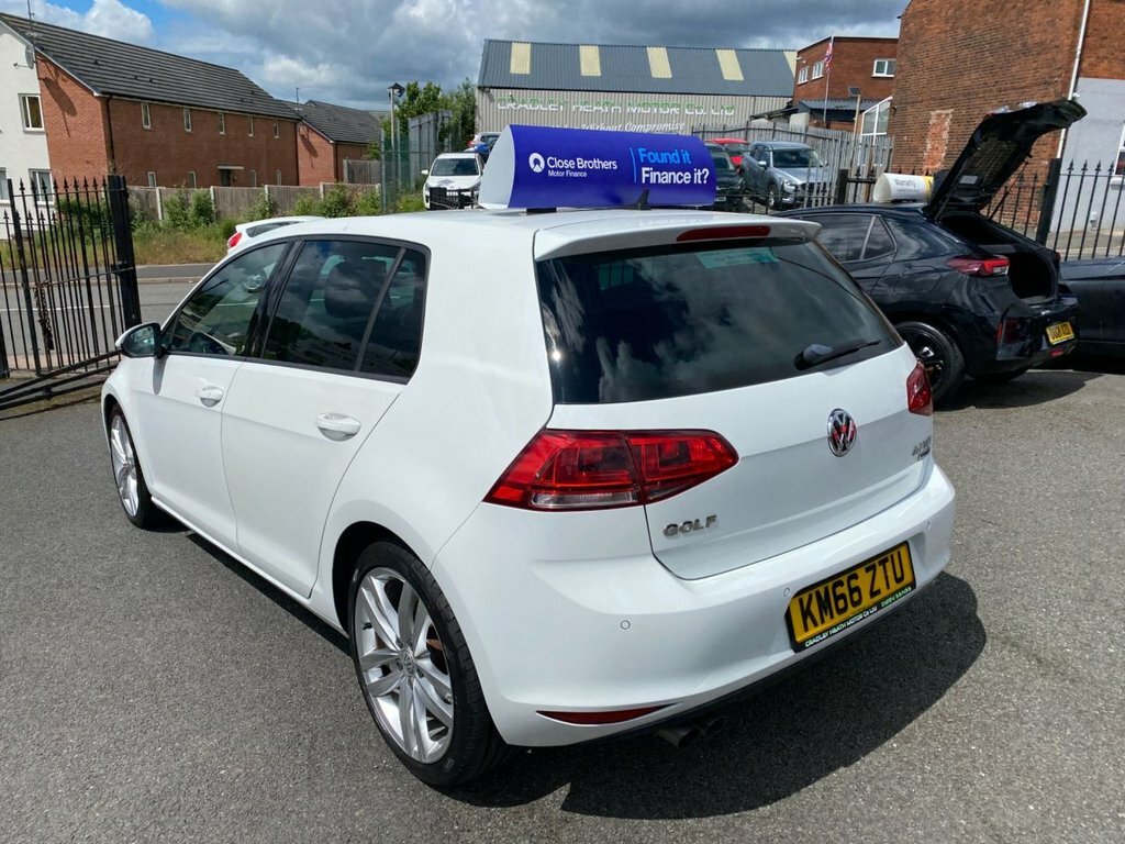 Volkswagen Golf 2L Gt Edition KM66ZTU White #4