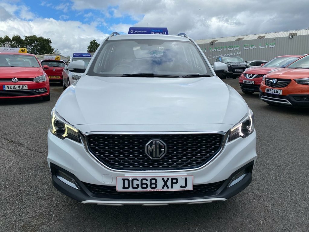 MG ZS 1.5L Excite White #2