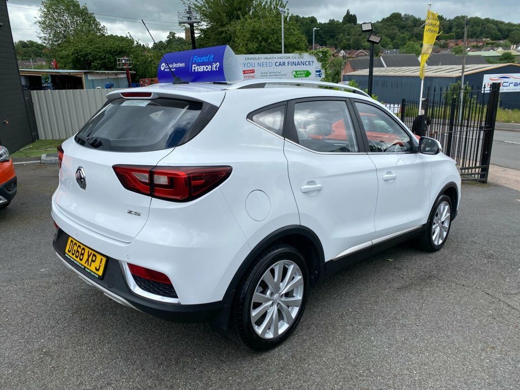 MG ZS 1.5L Excite White #6