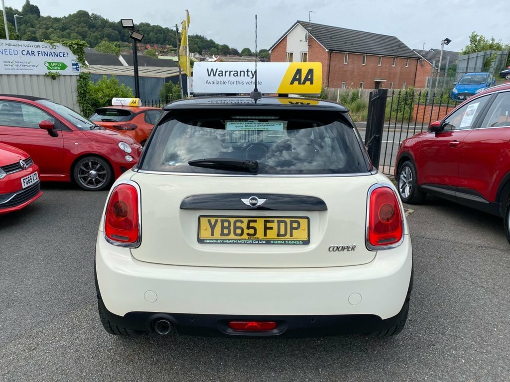 Mini Hatch 1.5L Cooper White #5