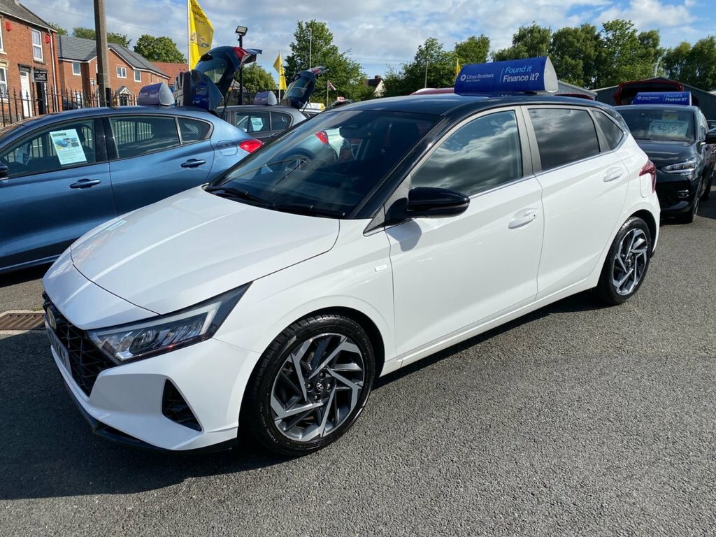 Hyundai I20 1L Se Connect White #3