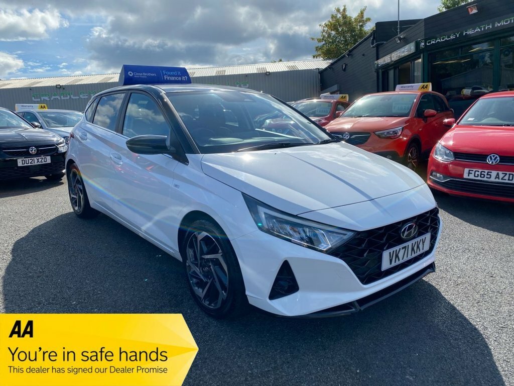 Hyundai I20 1L Se Connect White