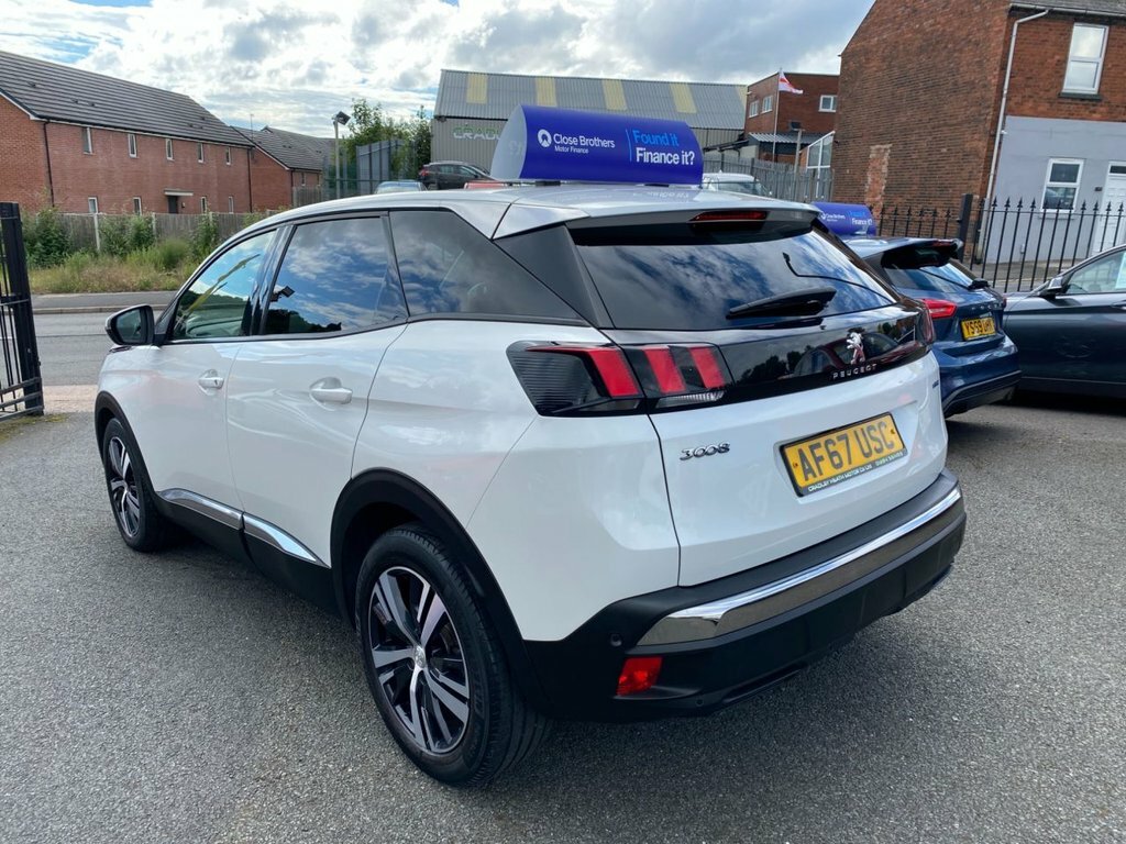 Peugeot 3008 1.2L Allure White #4