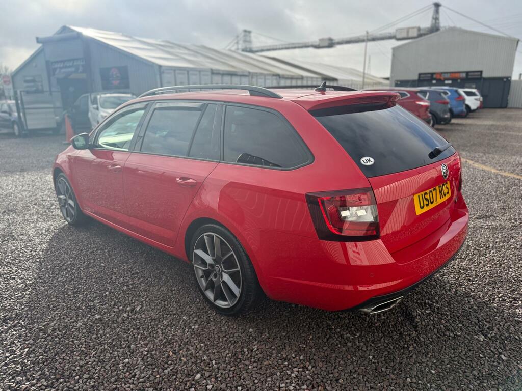 Skoda Octavia 2.0 Tdi Vrs Euro 6 Ss Red #5