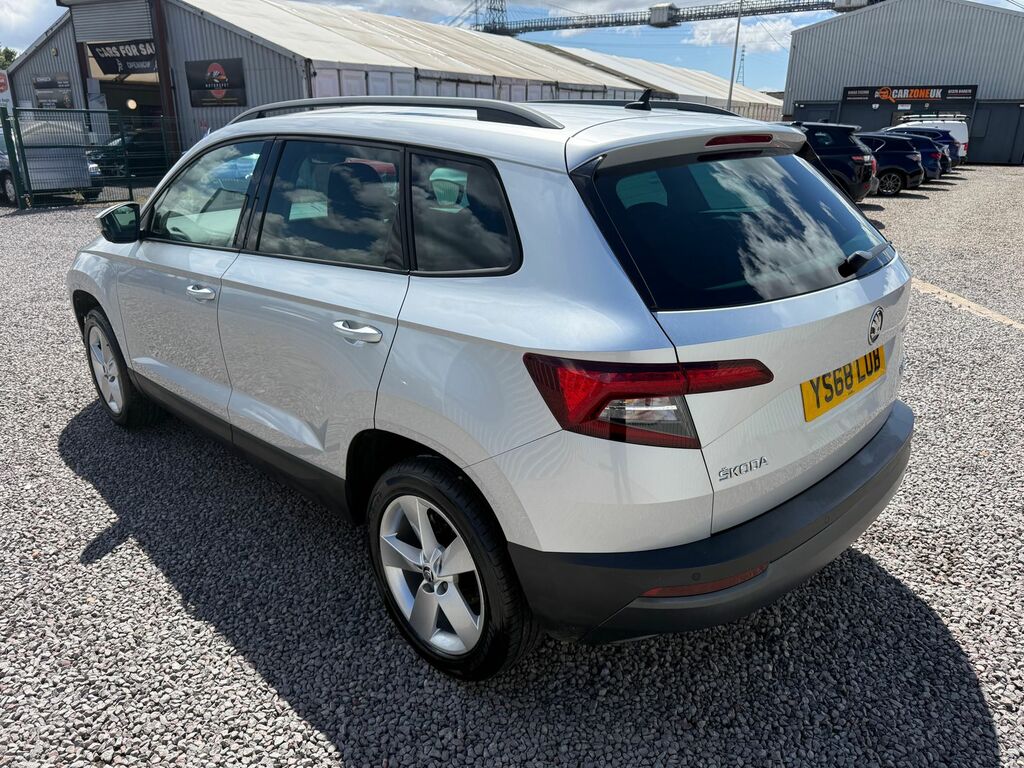 Skoda Karoq 1.6 Tdi Se Suv Euro 6 Ss 115 Silver #6