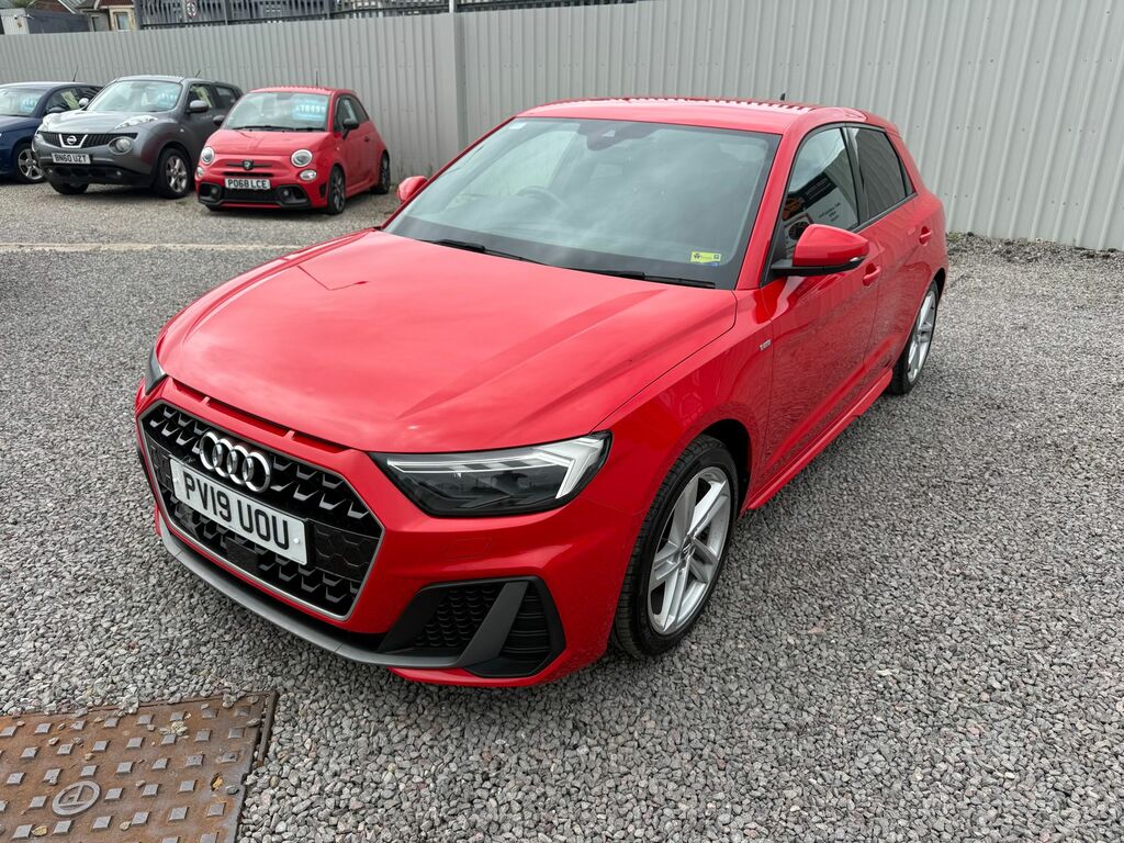 Audi A1 1.0 Tfsi 30 S Line Sportback Eur HR09ETS Red #4
