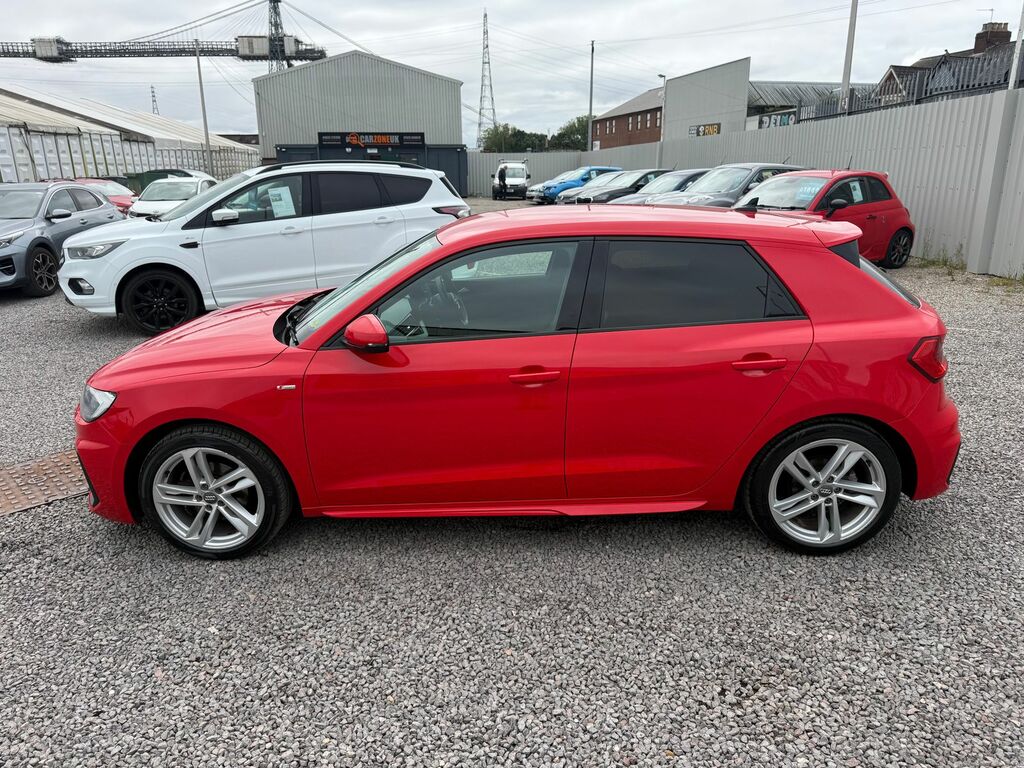 Audi A1 1.0 Tfsi 30 S Line Sportback Eur HR09ETS Red #5