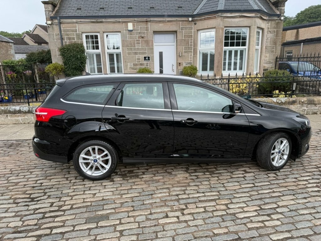 Ford Focus 1L Zetec EF66XUM Black #4