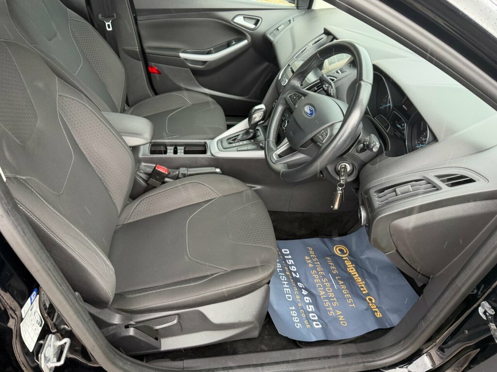 Ford Focus 1L Zetec EF66XUM Black #2
