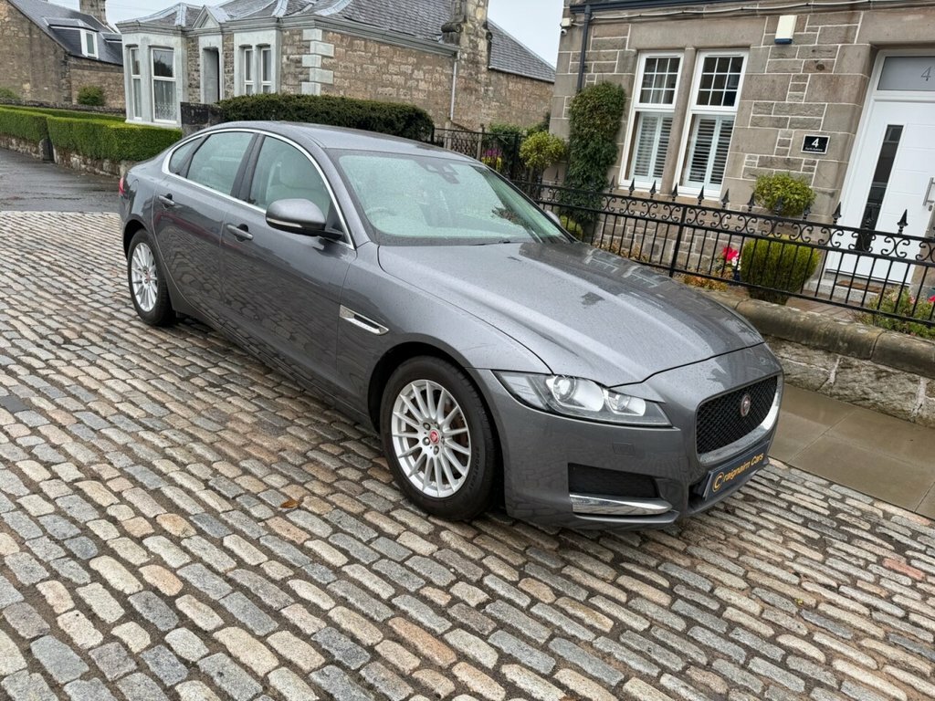Jaguar XF Saloon Grey #3