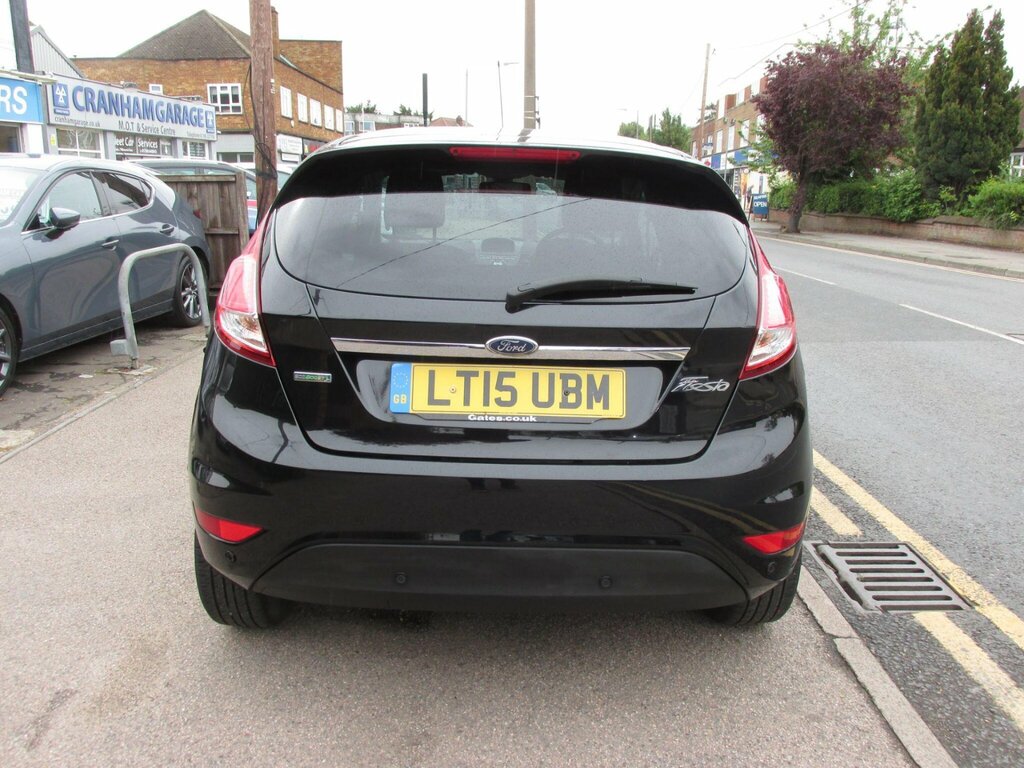 Ford Fiesta Titanium White #5