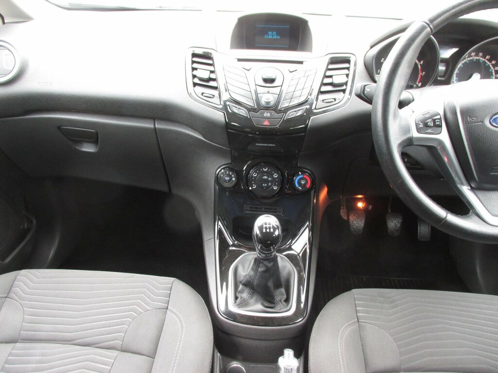 Ford Fiesta 1.0 Titanium 79 Silver #9