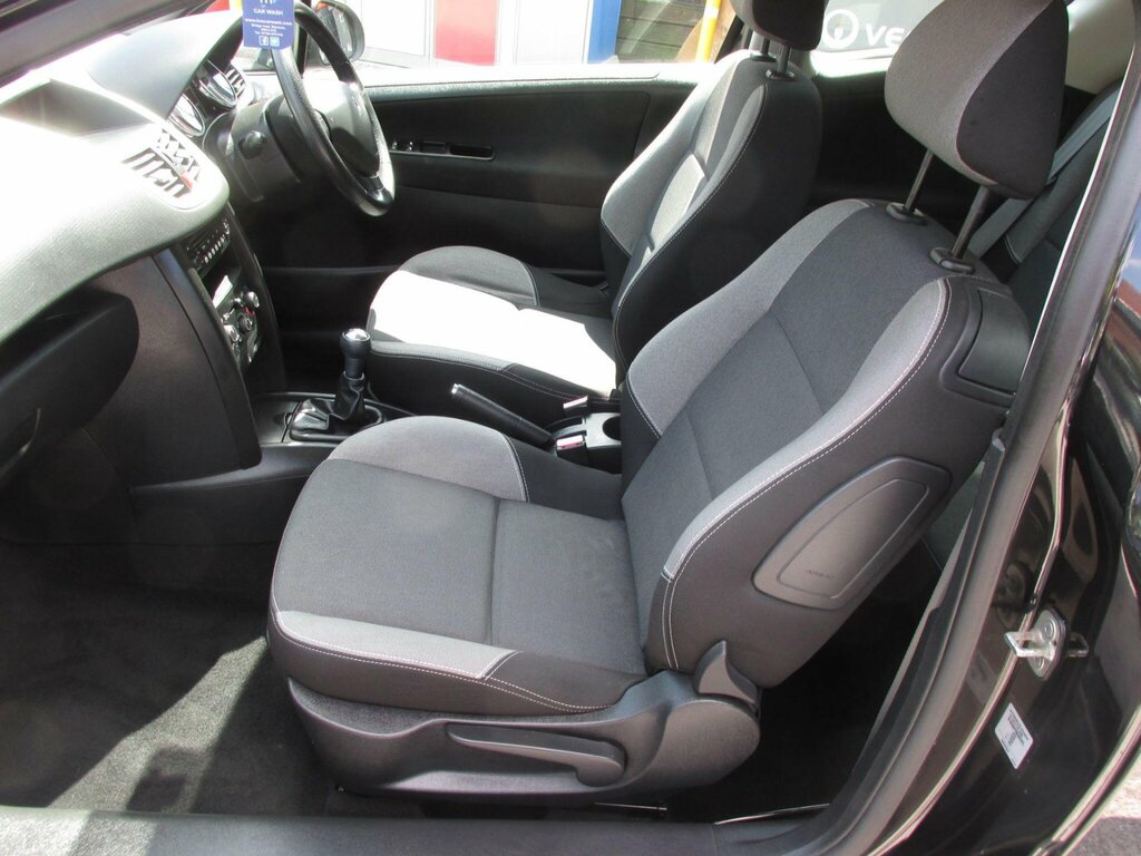 Peugeot 207 1.4 Vti Envy Euro 5 Black #6