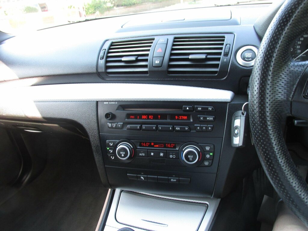 BMW 1 Series 118I Se Silver #8