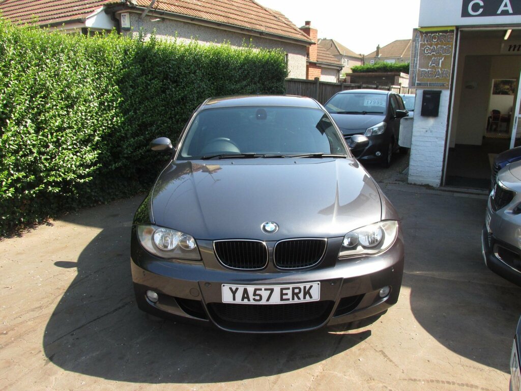 BMW 1 Series 118I Se Silver #1