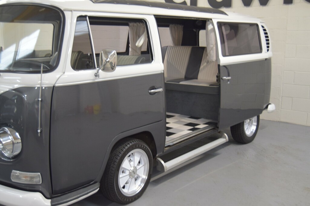 Volkswagen Campervan T2 Campervan Grey #5