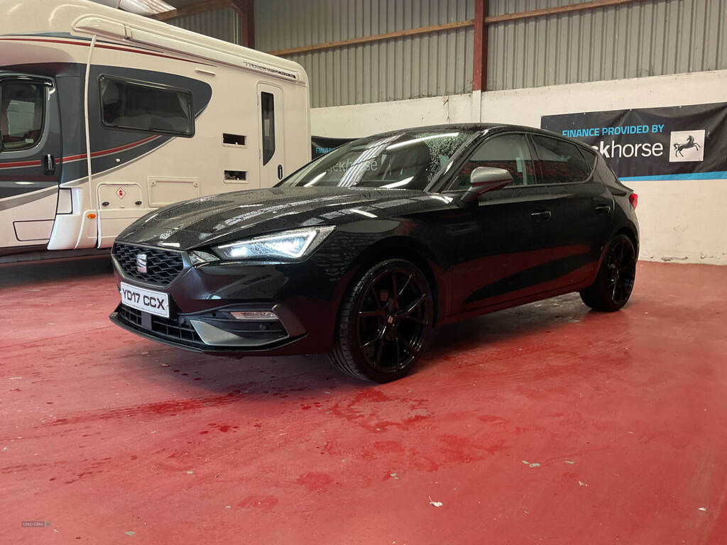 Seat Leon 1.0 Tsi Evo Fr YD71CCX Black #2