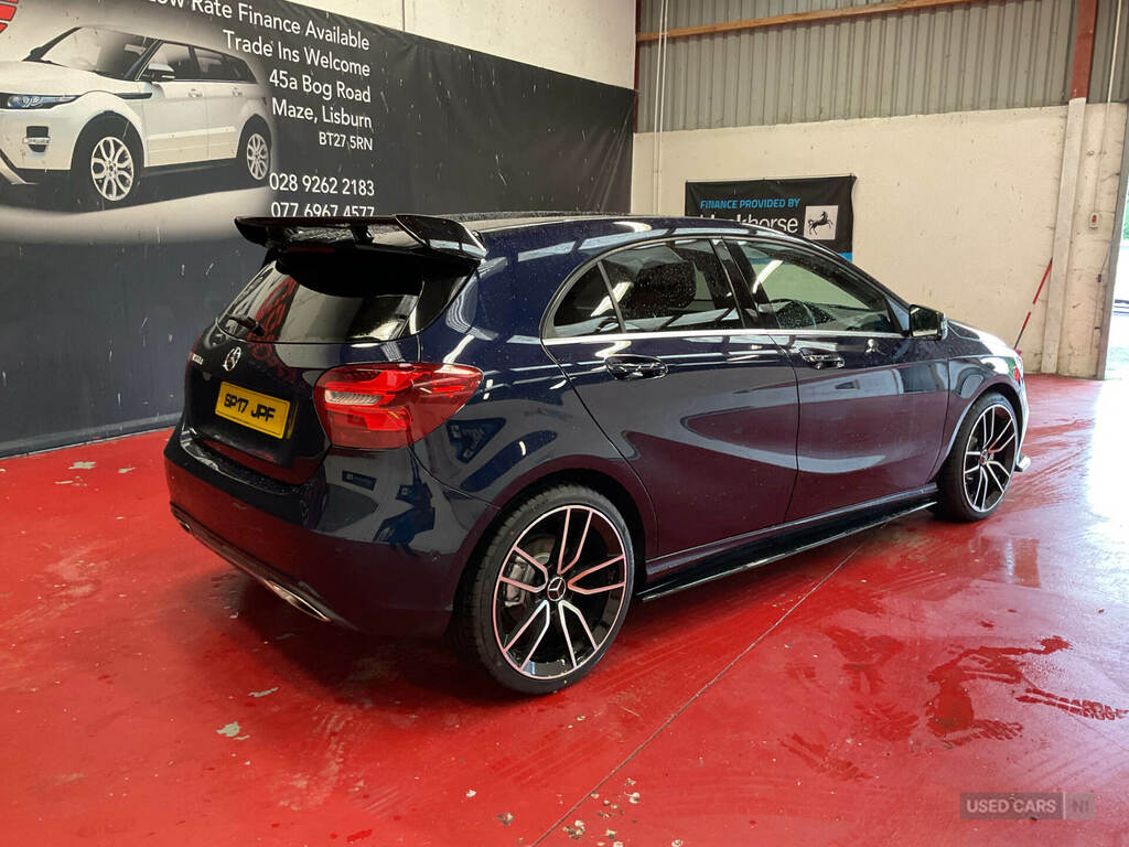 Mercedes-Benz A Class A200d Sport Premium Blue #3