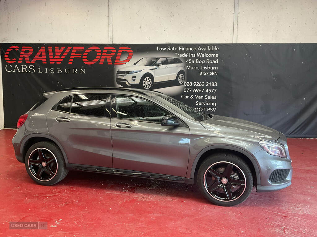 Mercedes-Benz GLA Class Gla 220D 4Matic Amg Line Premium Grey #2