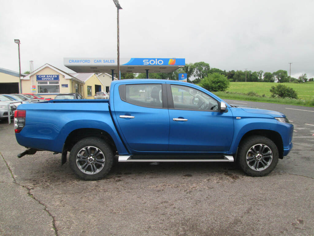Mitsubishi L200 Double Cab Di-d 150 Trojan 4Wd Blue #4
