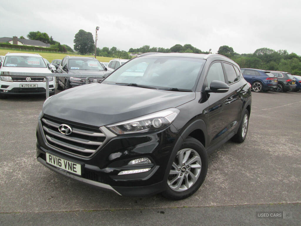 Hyundai Tucson 1.7 Crdi Blue Drive Se Nav 2Wd Black #2