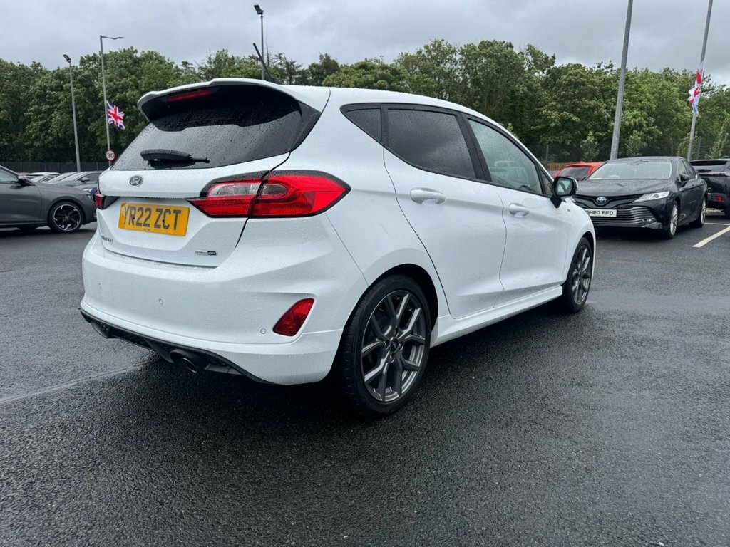 Ford Fiesta 1L St-line YR22ZCT White #5