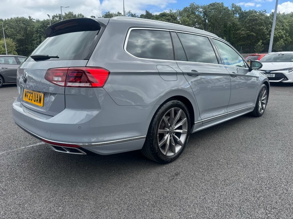 Volkswagen Passat 2L R-line Grey #5