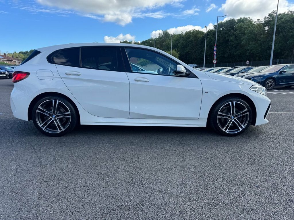 BMW 1 Series 1.5L M Sport DS21CVR White #6