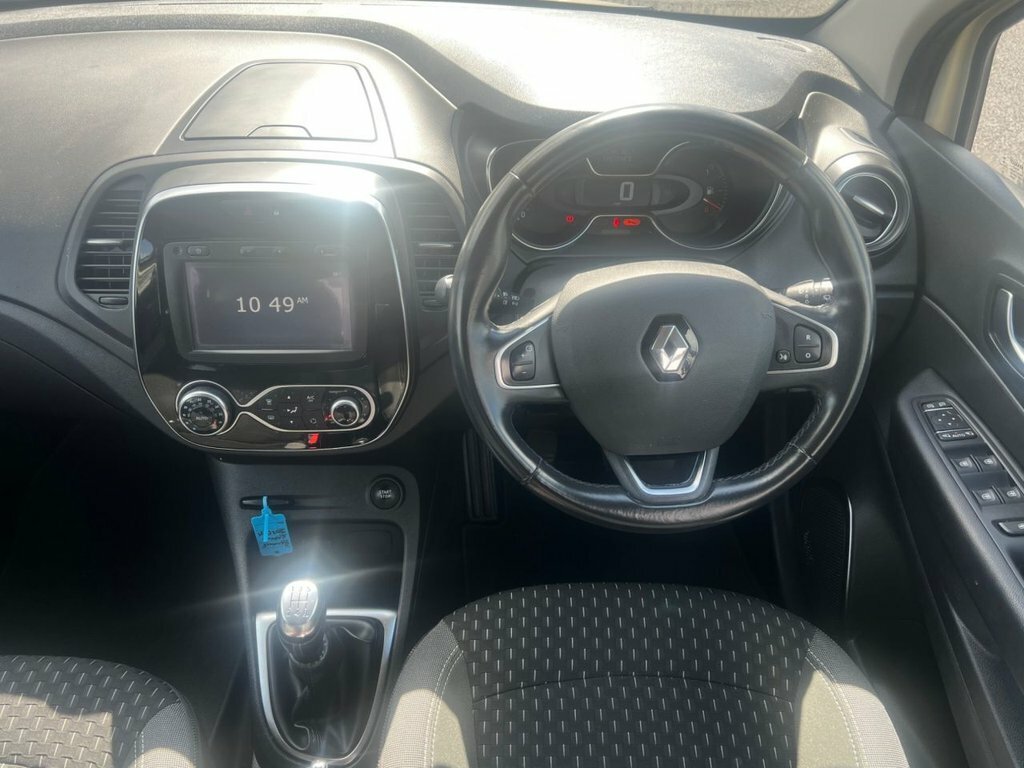Renault Captur 0.9L Dynamique S Nav JGZ5751 White #6