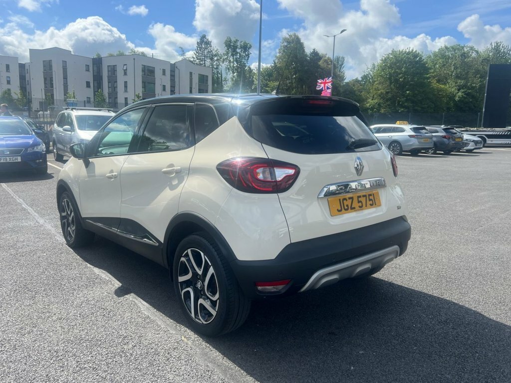 Renault Captur 0.9L Dynamique S Nav JGZ5751 White #4