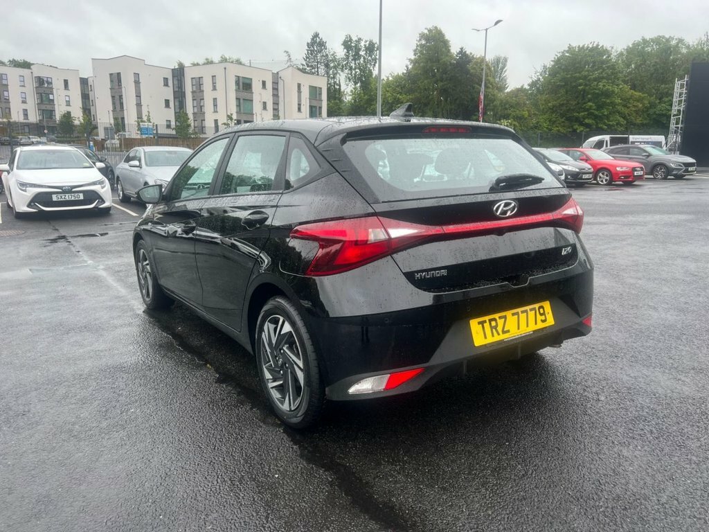 Hyundai I20 1L Se Connect TRZ7779 Black #4