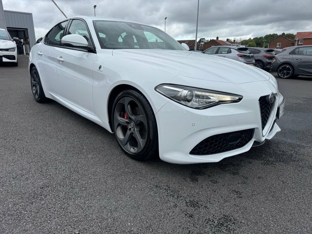 Alfa Romeo Giulia 2.2 Jtdm-2 Super Black #7