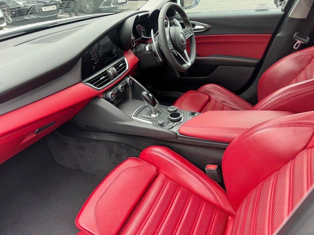 Alfa Romeo Giulia 2.2 Jtdm-2 Super Black #20