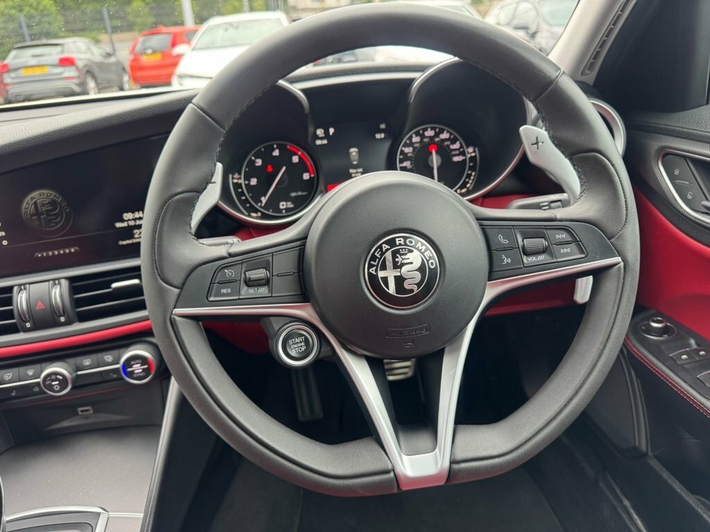 Alfa Romeo Giulia 2.2 Jtdm-2 Super Black #24