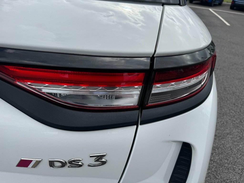 DS DS 3 Crossback Crossback 202020 1.2 Puretech Performance Line S Grey #10