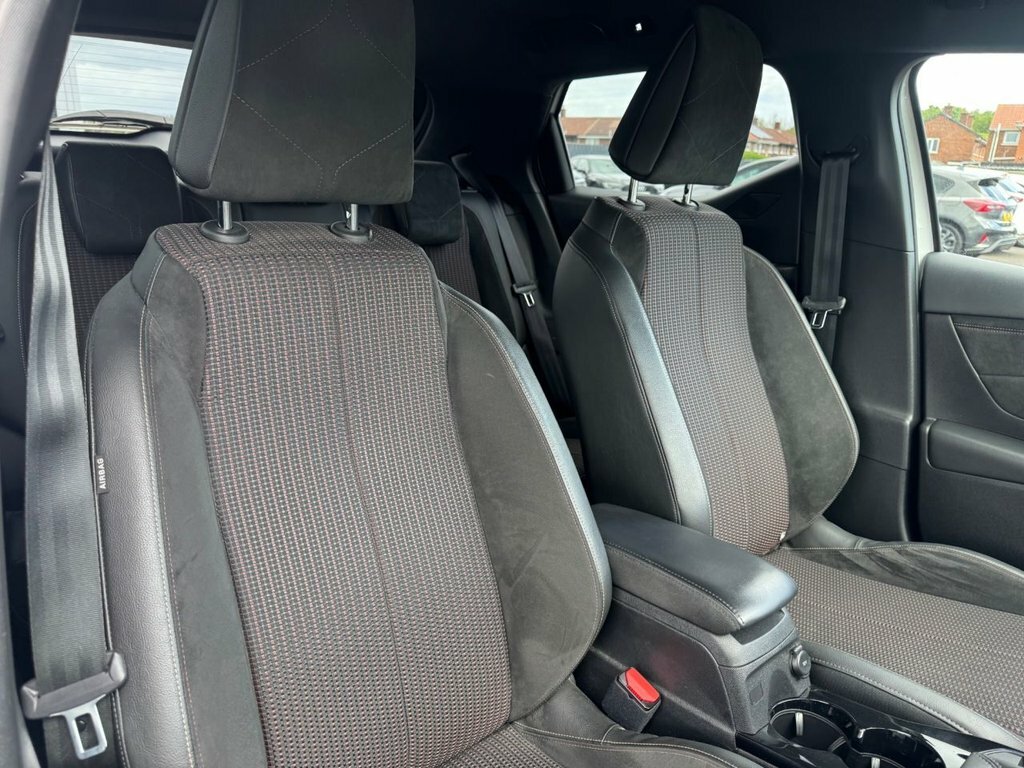 DS DS 3 Crossback Crossback 202020 1.2 Puretech Performance Line S Grey #15