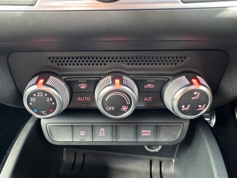 Audi A1 1.4 Tfsi Black Edition 148 Bhp Red #44