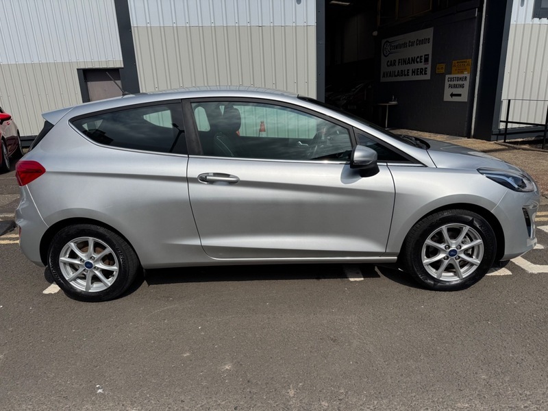 Ford Fiesta 1.1 Ti-vct 12V 85Bhp SH67ZTV Silver #2