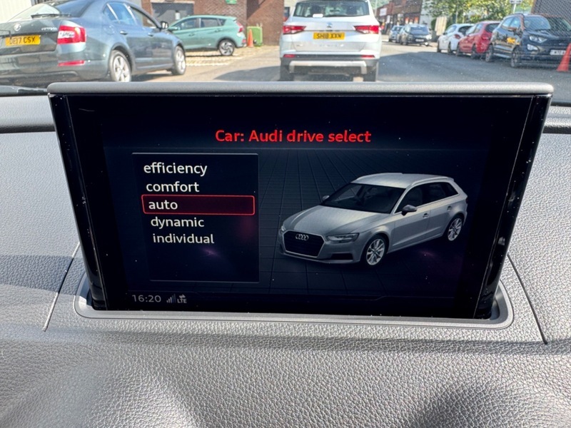Audi A3 2.0 Tdi S Line Nav 148 Bhp White #46