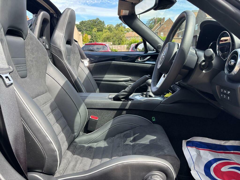 Mazda MX-5 RF 2.0 184 Exclusive-line Red #35