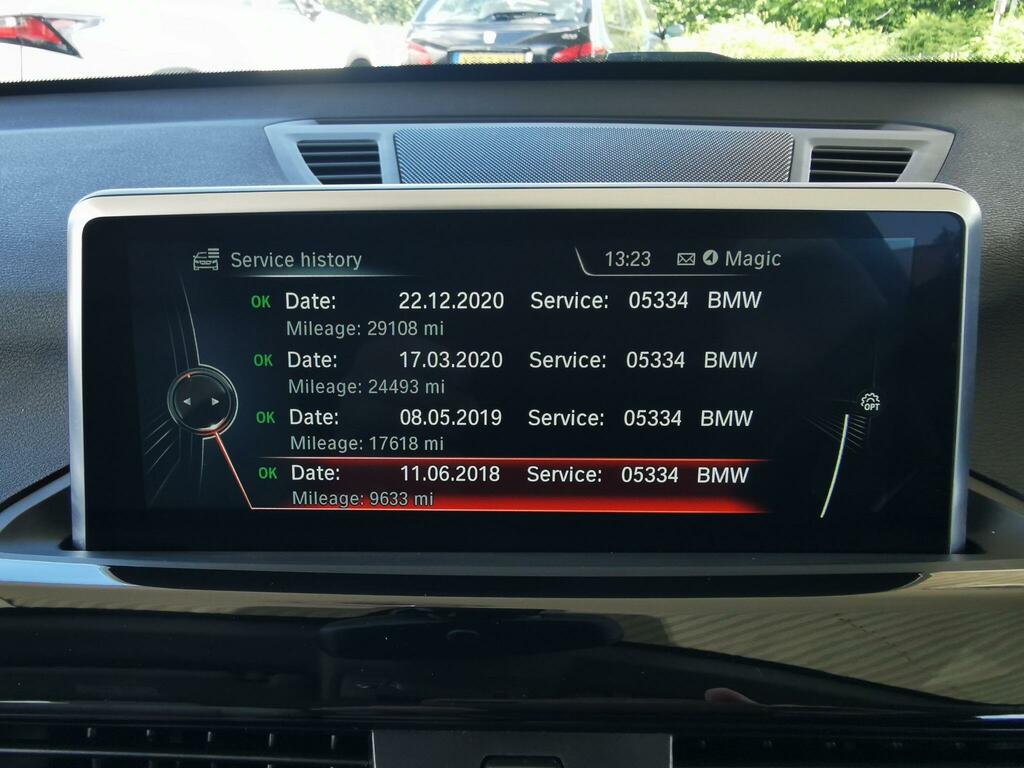 BMW X1 2.0 18D Xline Sdrive Blue #17